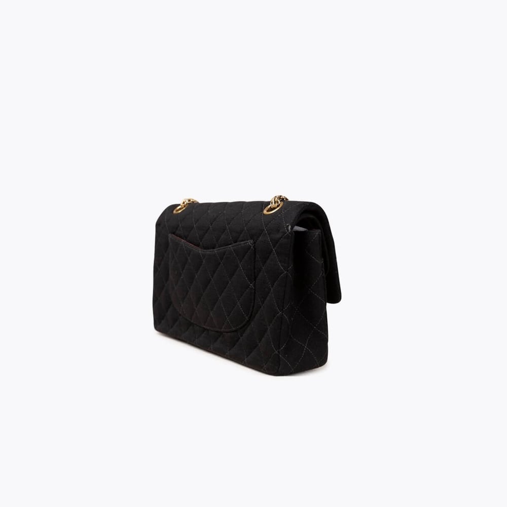 1071_e127030c1b-681-19125-4-full