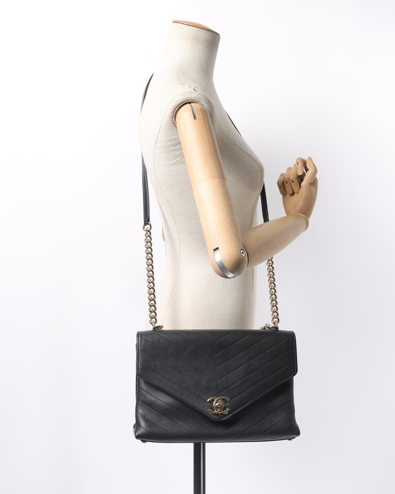 10911_316f3ab74e-760-21242-6-full