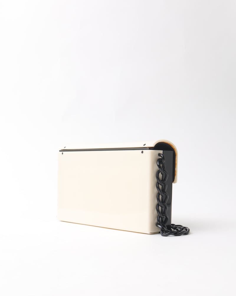 11471_ce30898856-a2749019-3-full