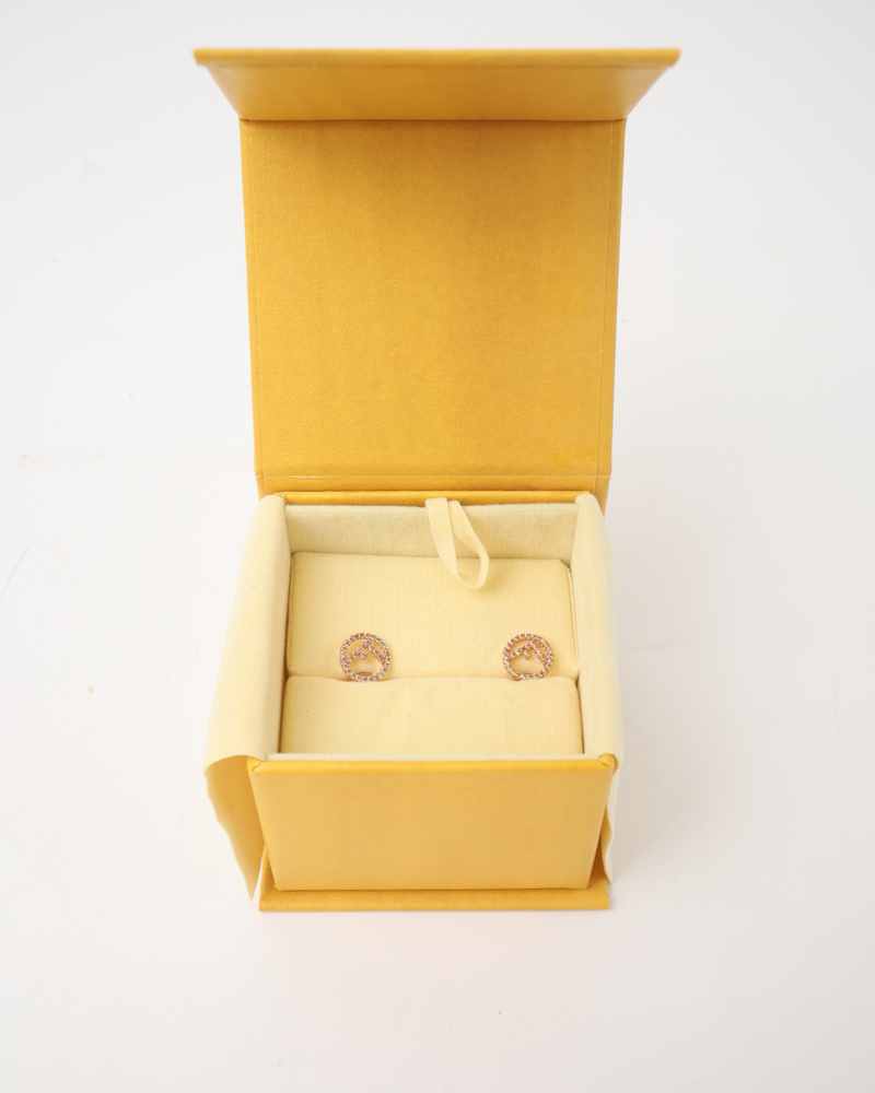 15999_c9b9c526d4-785-353272-full