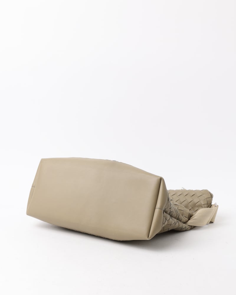 16246_f1af93d304-ap082857-4-full