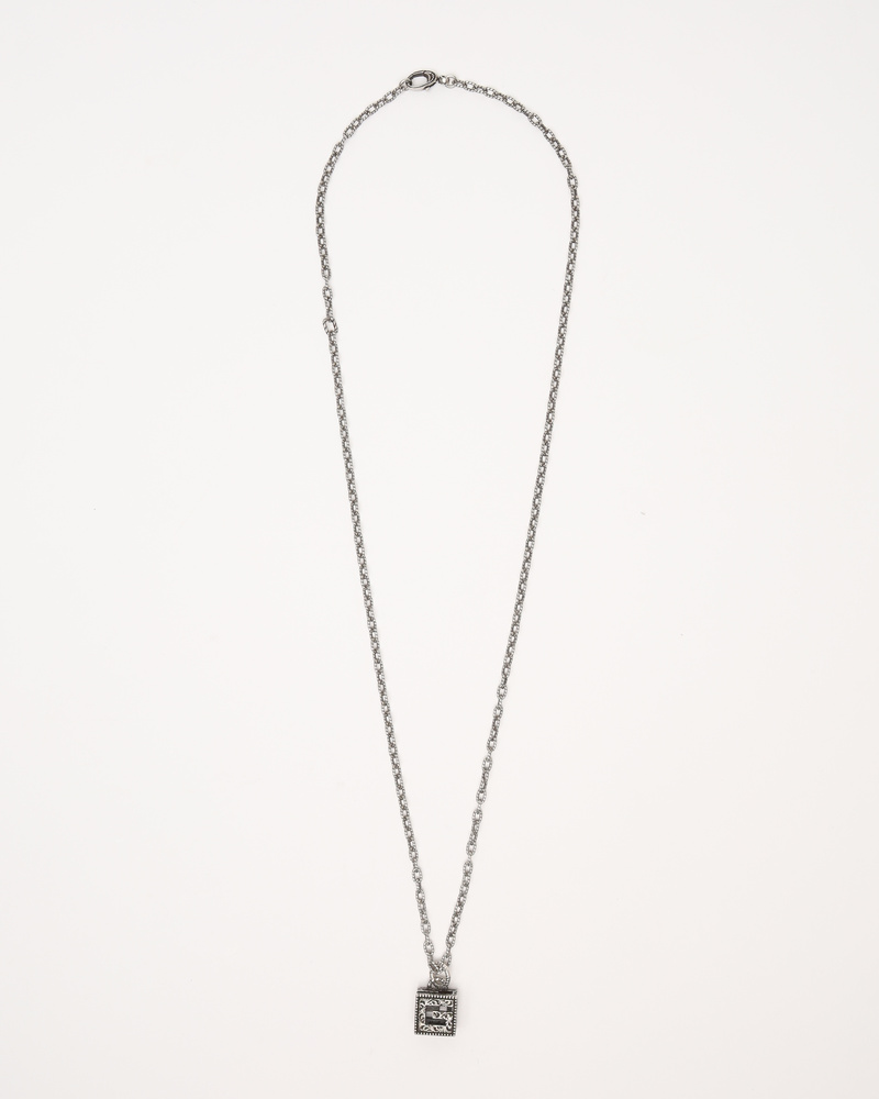 17701_2793606f4d-793-33146_1-full