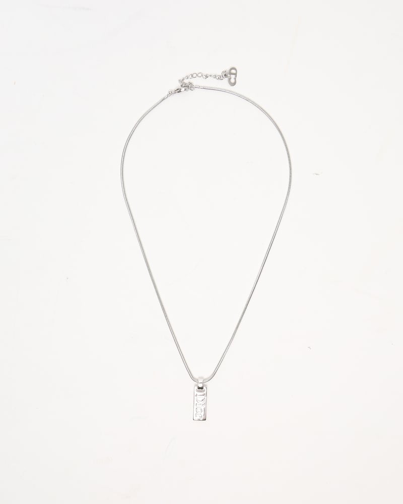 18075_8b96f8ff3e-2240004399894_2-full