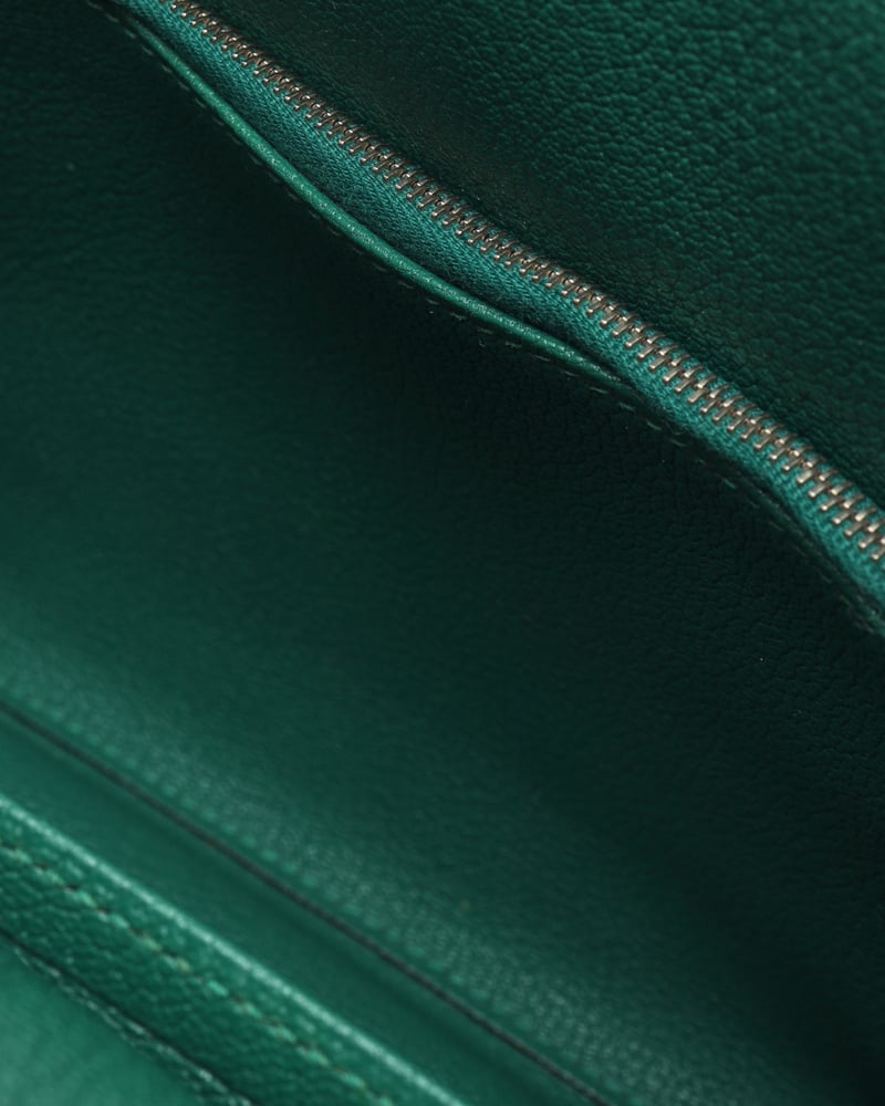 19190_f022b805e2-797-25260_14-full