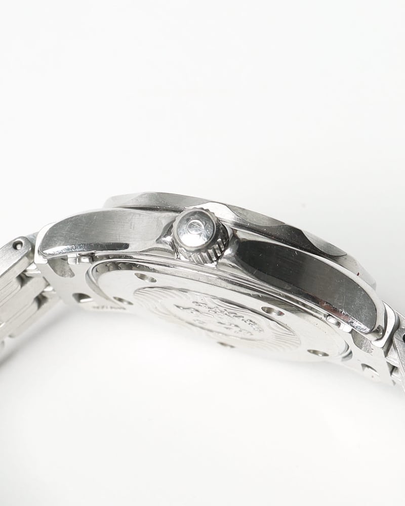 21566_b3fe57416d-wz439521_6-full