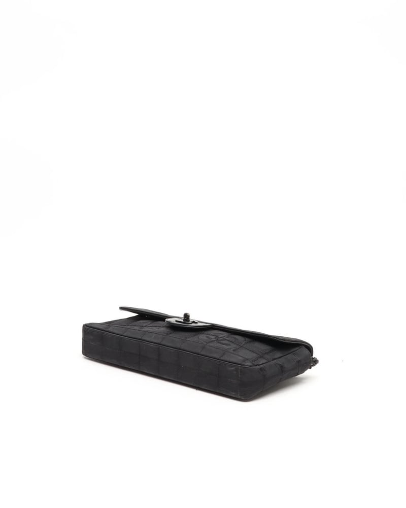 2165_c14affd9d0-697-19536_4-full