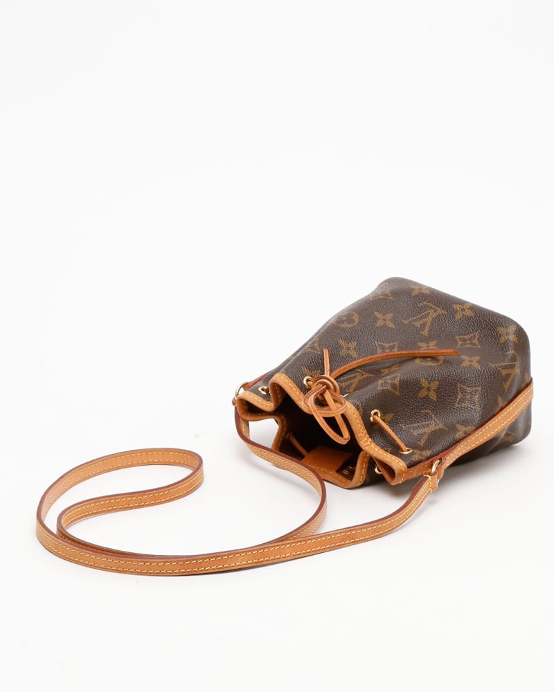 21666_63bcb40c03-a3380378_5-full