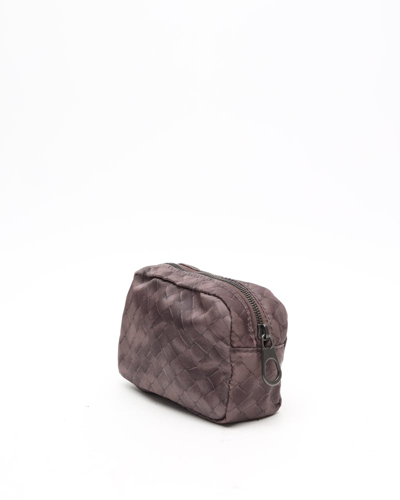 21777_a294439934-804-47028_2-full