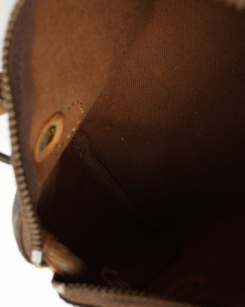 21900_a2b920f2e2-2250000547687_8-full