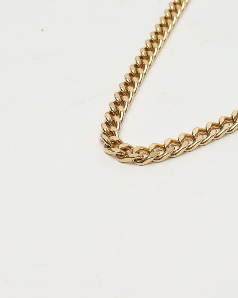 21961_831917d922-806-41145_3-full