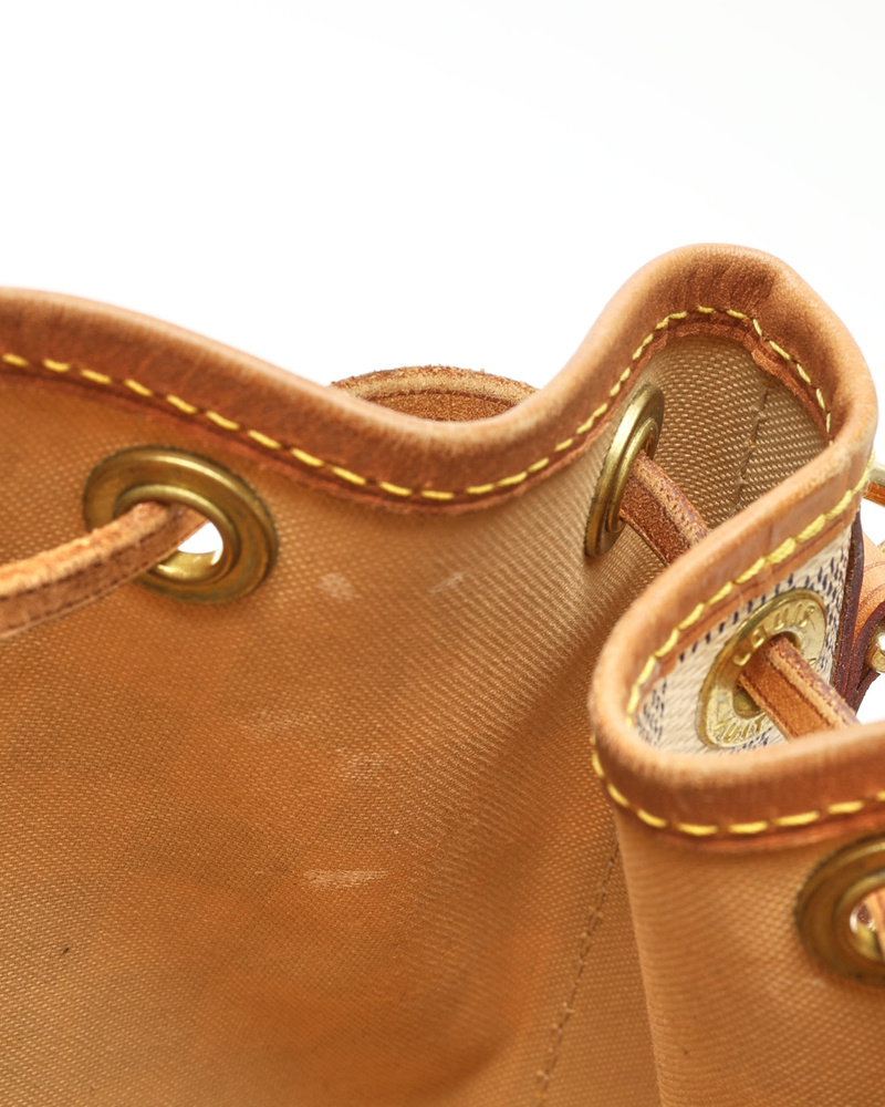 22159_4236792b88-807-25749_14-full