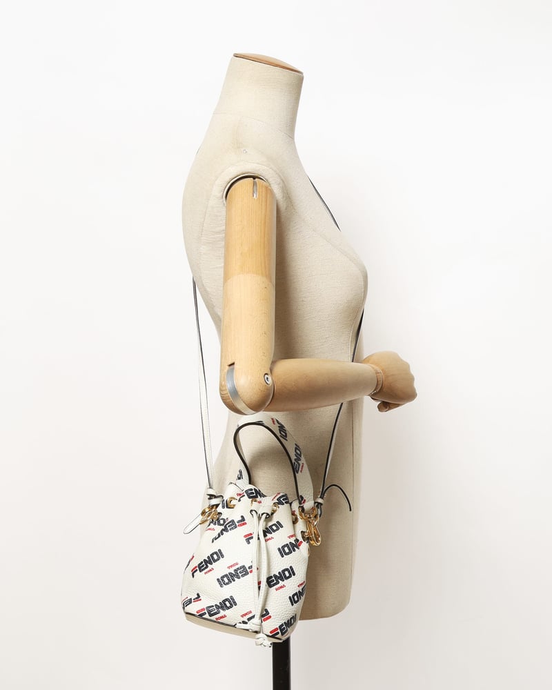 22541_eba498cf6f-2250000198018_6-full