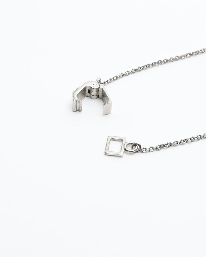 22915_544a48061a-2250000902516_1-4-full