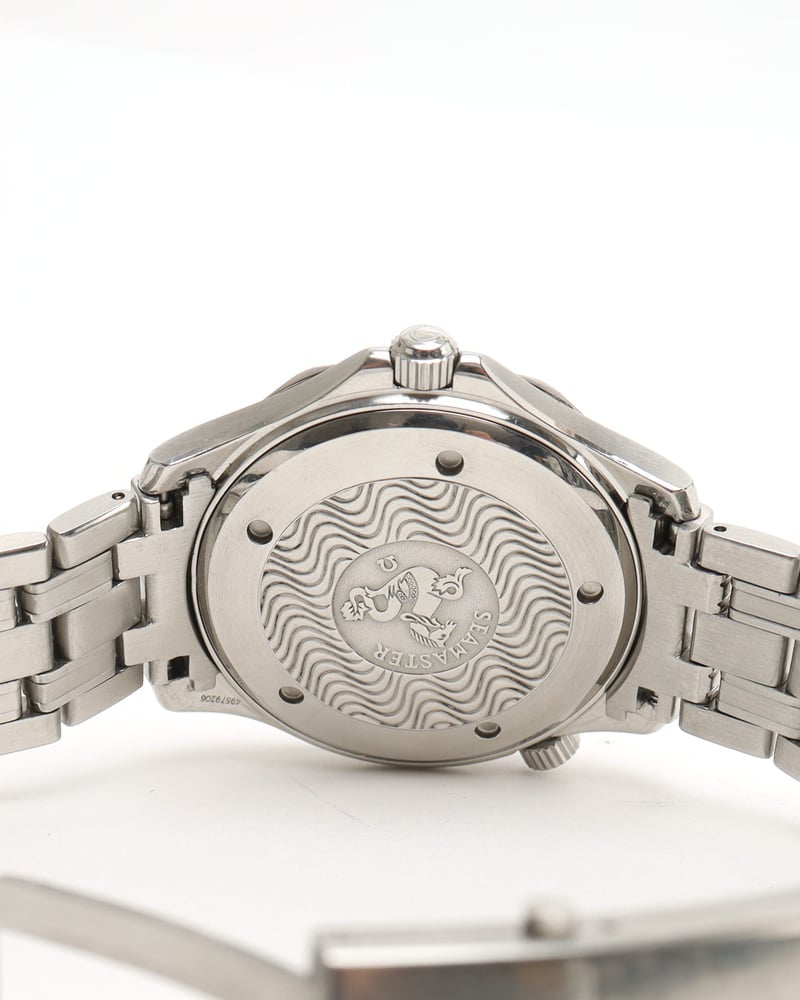 22922_e6068e3517-2250000364802_8-full