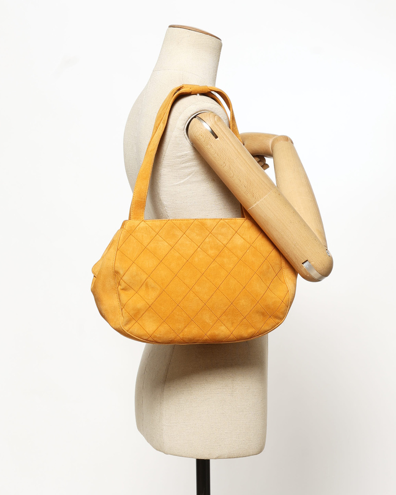 22977_631bd30d8a-2250000613672_7-full