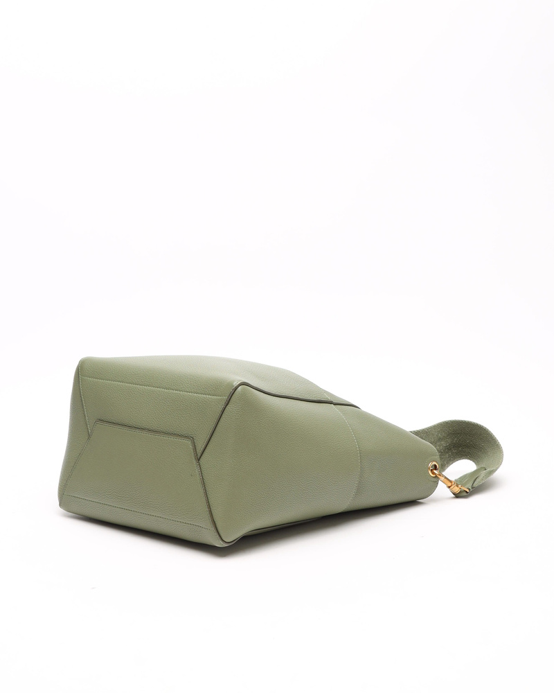 23969_036d68cd10_file-full