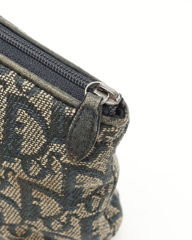 24024_4ce2bebfdb_file-full