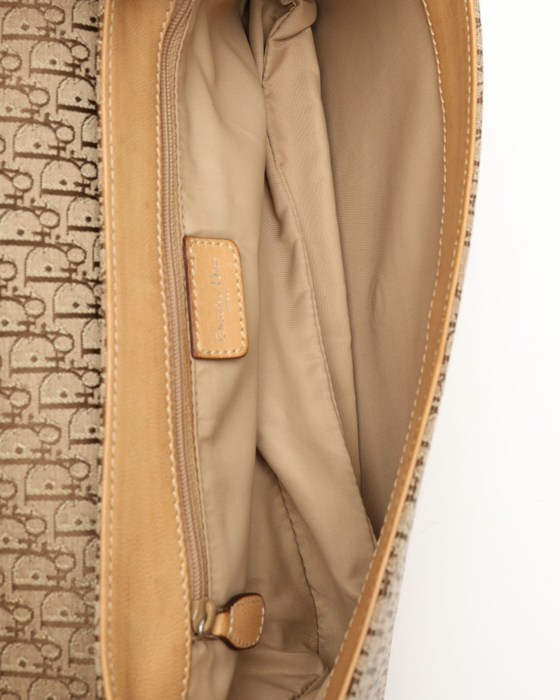 24650_b4ecf7399f_file-full