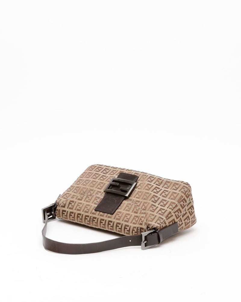 24678_6bc8806f12_file-full