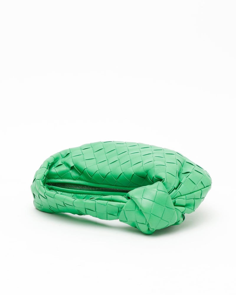 25100_af61b4920d_file-full