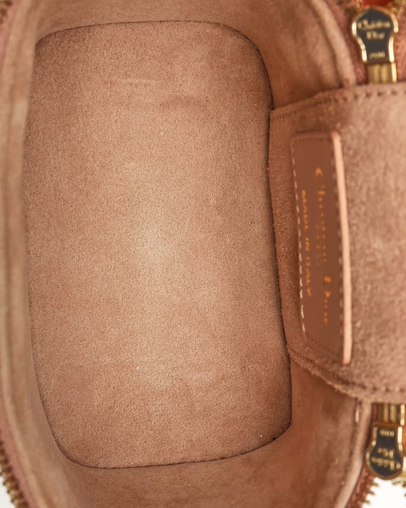 25444_4f80acf4ce_file-full