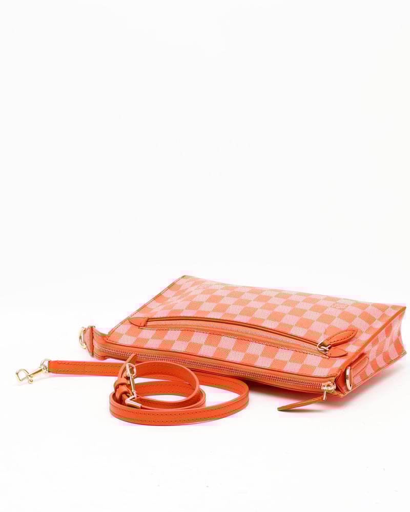 26353_21a3582f6e_file-full