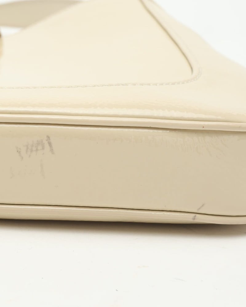 26897_9427dcd463_file-full