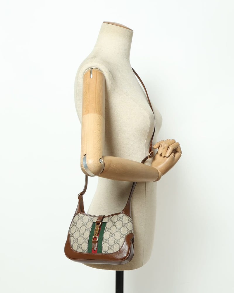 27147_0a180a5e27_file-full