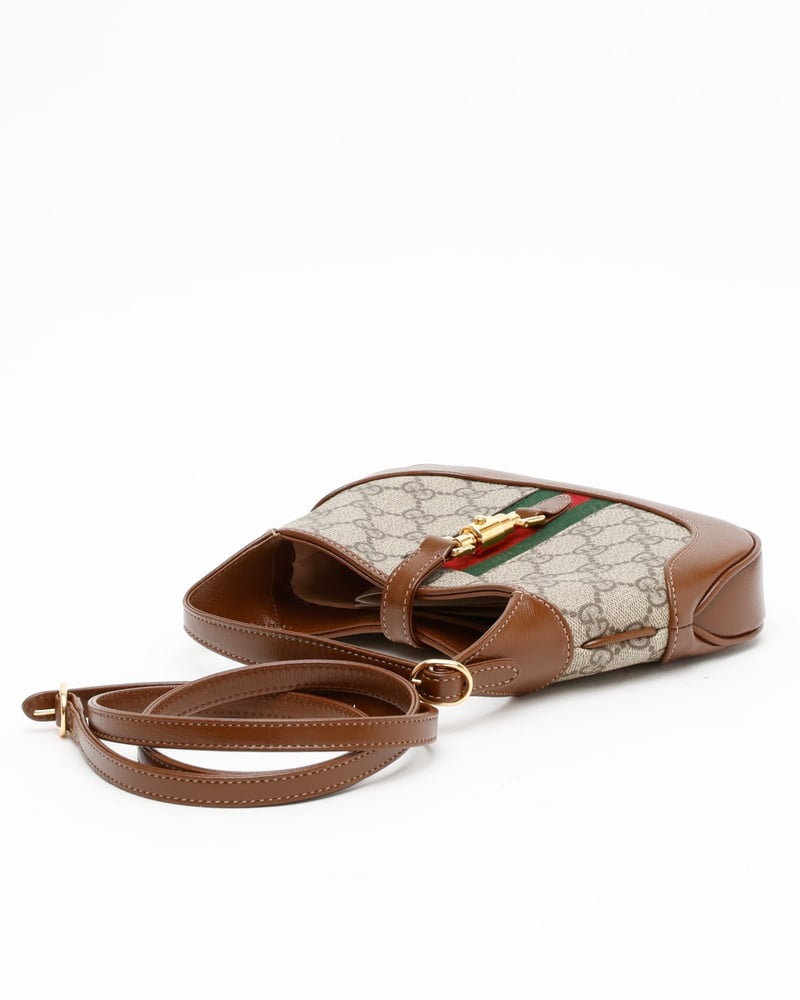 27147_641a92d776_file-full