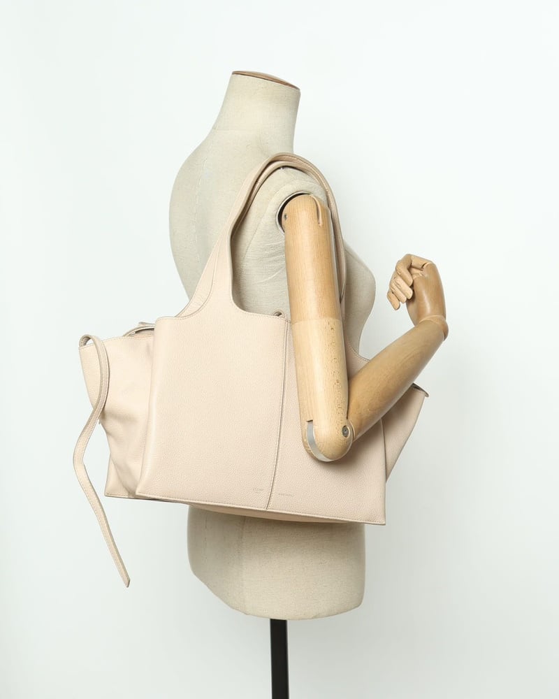 27859_01272e4d7f_file-full