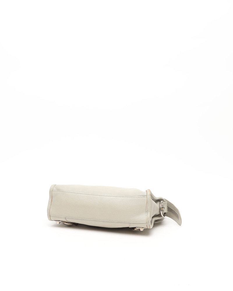 28120_6ec76171d9_file-full