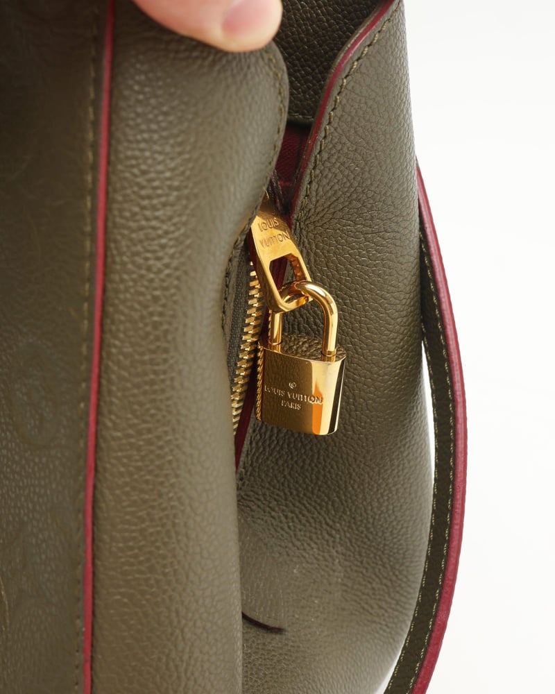 28365_2764d63675_file-full