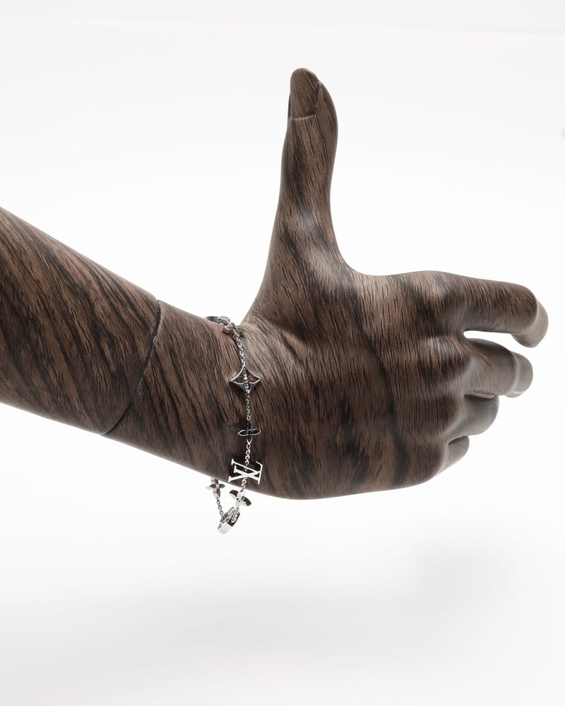 28407_baf44582e8_file-full