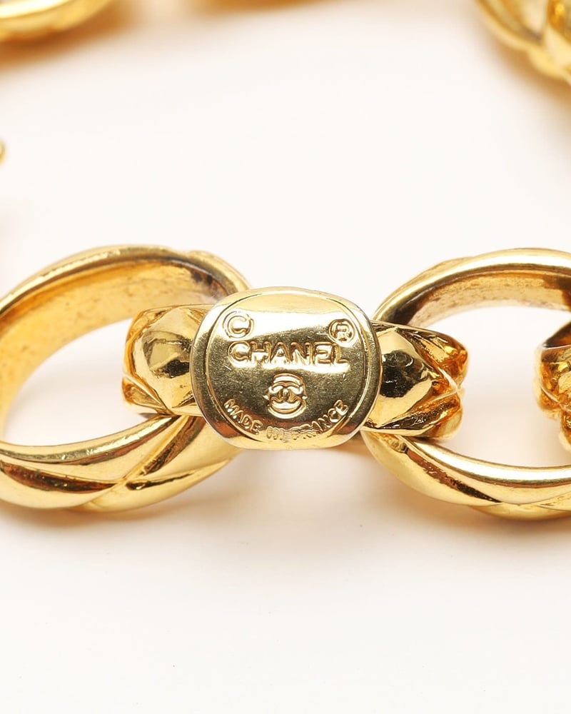 28889_7fc4a711b8_file-full