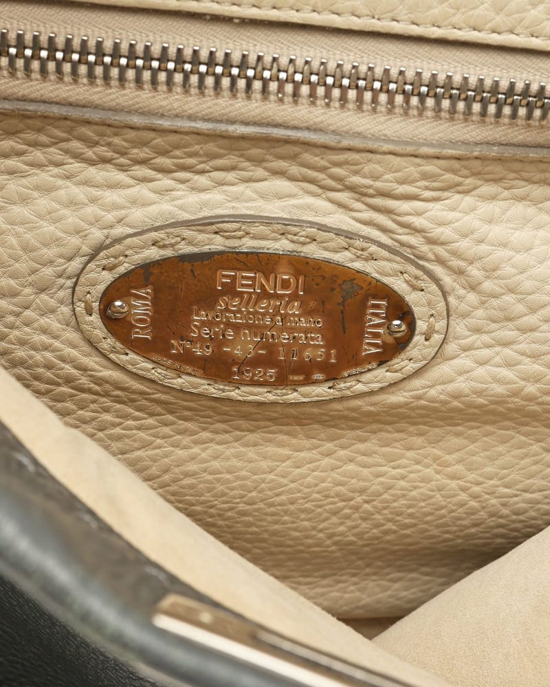 29033_9523702495_file-full