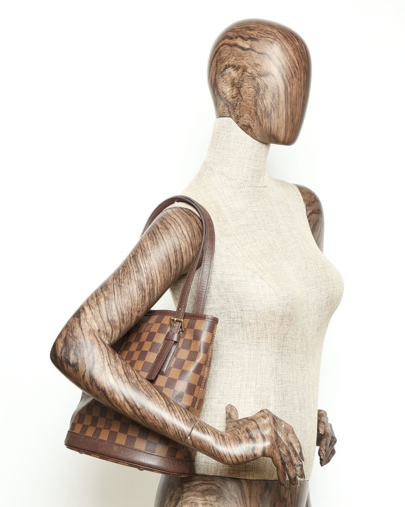 29208_fd23c7e054_file-full