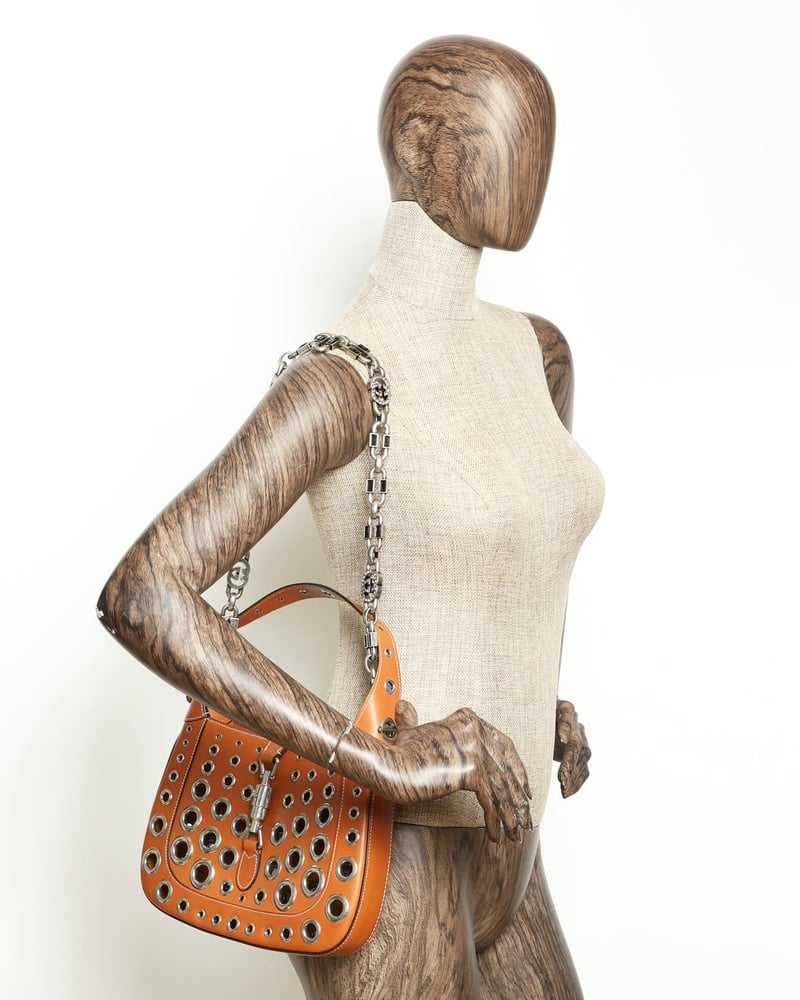 29933_94ab9da6ab_file-full