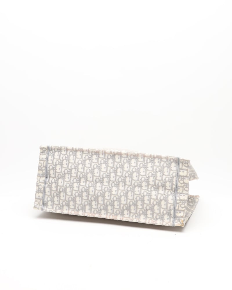 30439_19c2290412_file-full