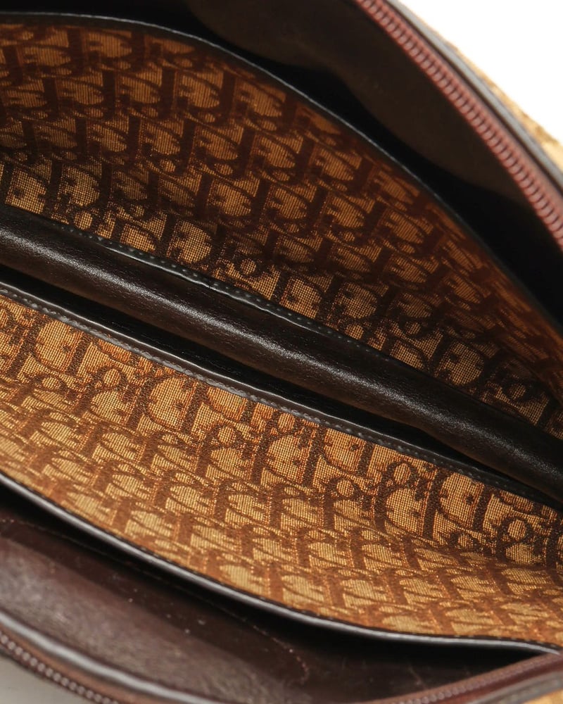 30877_67e32c50cd_file-full