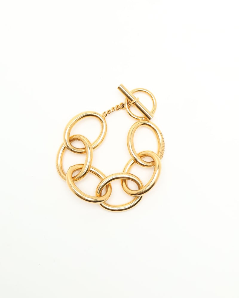 31356_138252208b_file-full