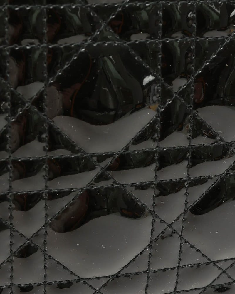 31586_3046357833_file-full