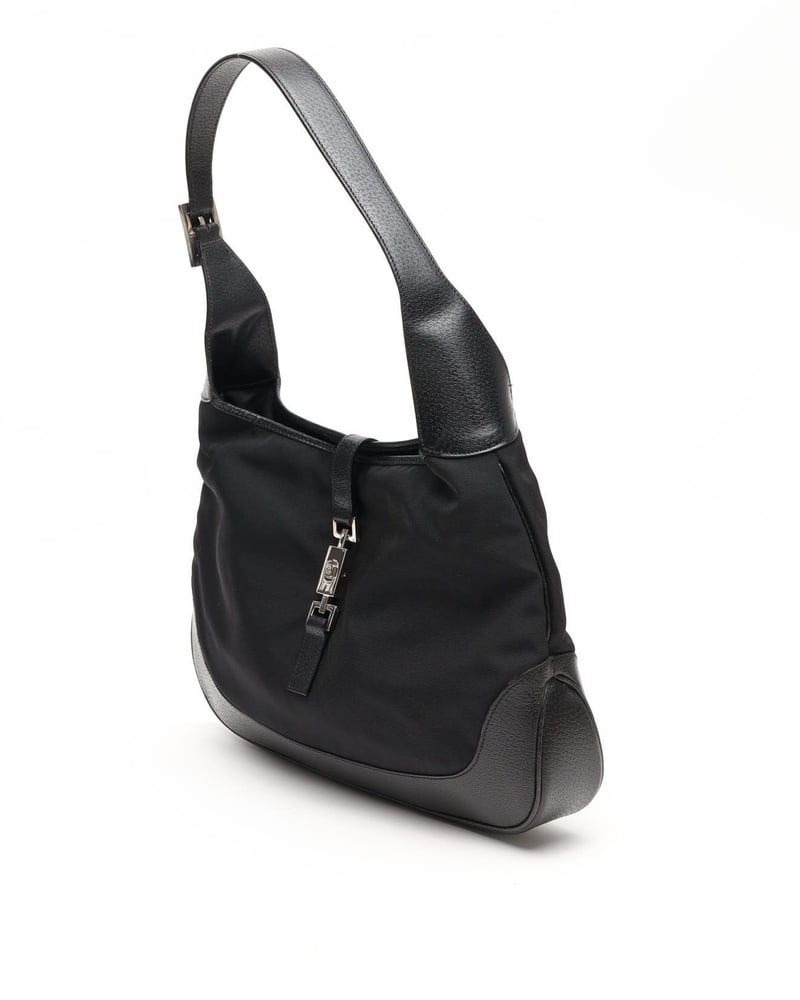 31674_a24b81889b_file-full