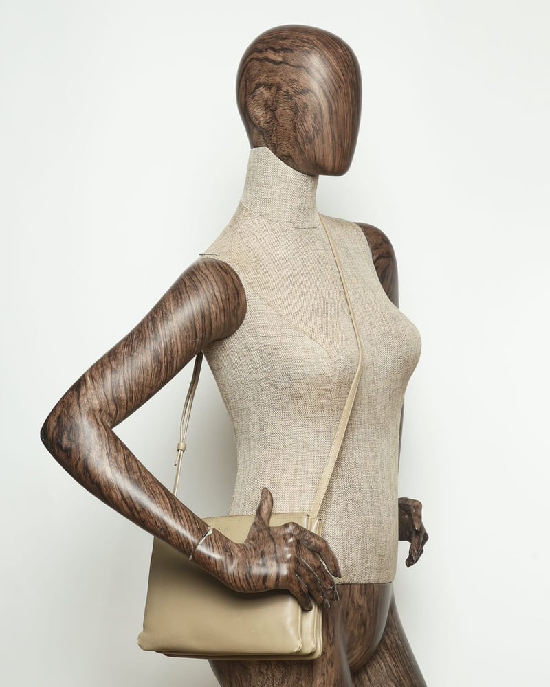 31832_18d45b01d2_file-full