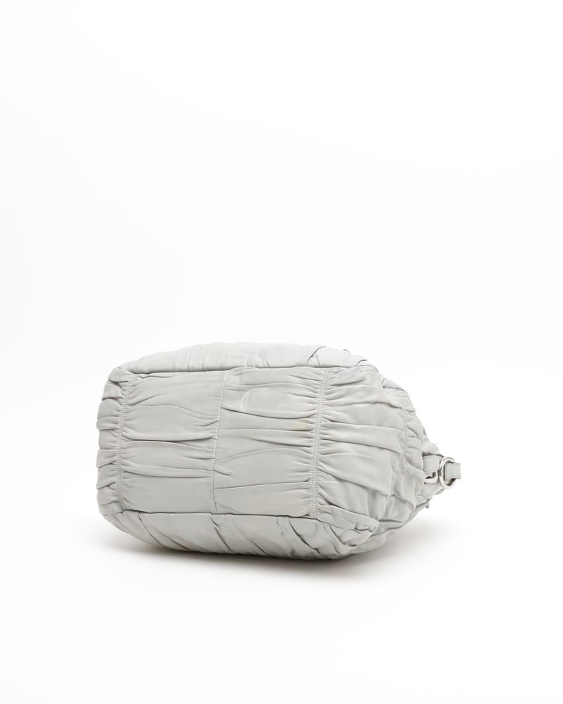 32110_9656742576_file-full