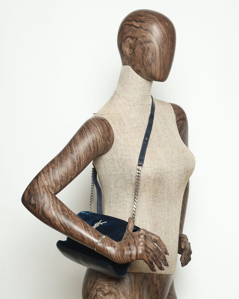 32209_f69af63323_file-full