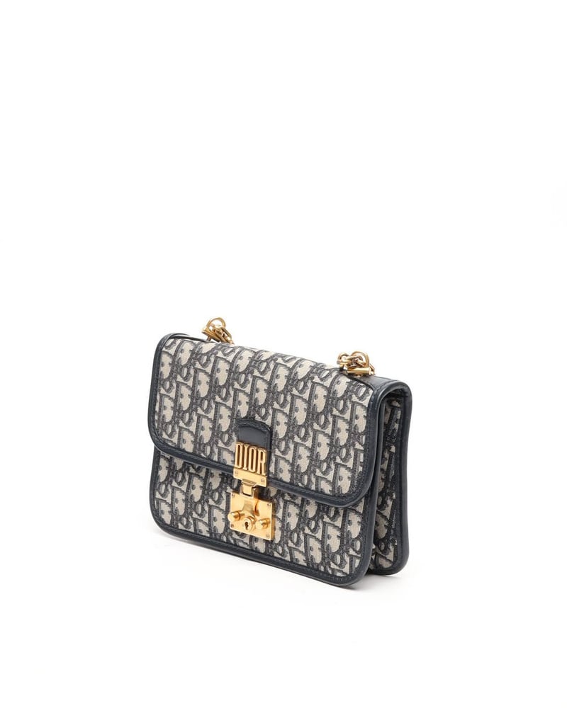 32386_a1a46e58f3_file-full