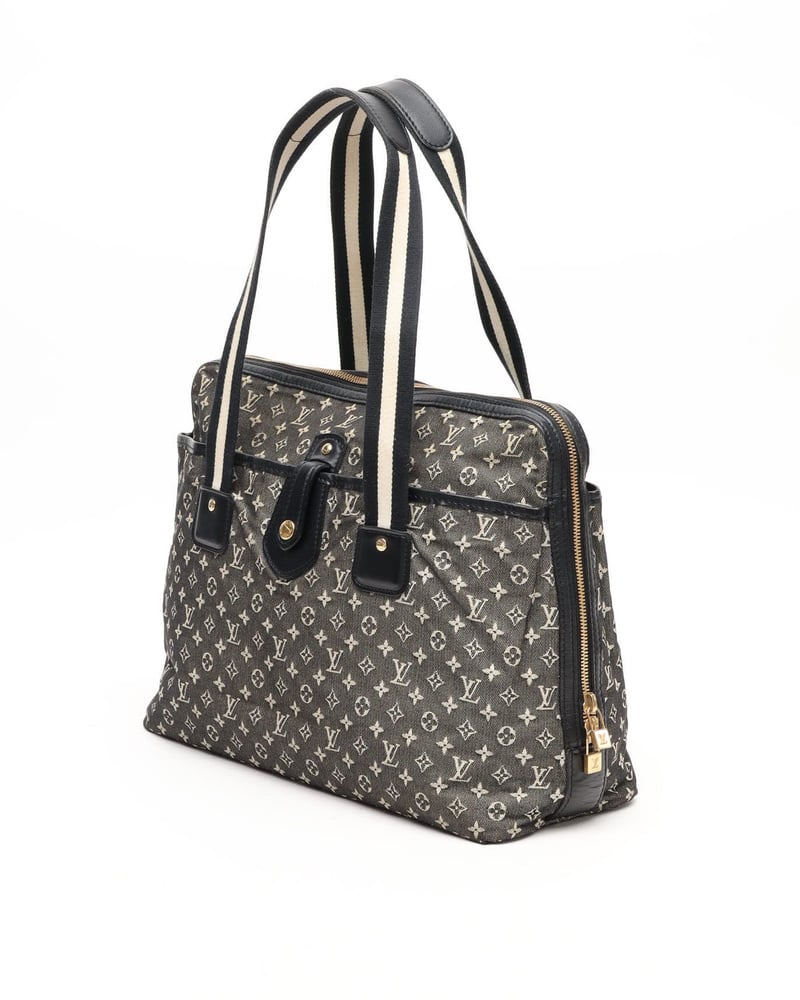 32462_994b439510_file-full