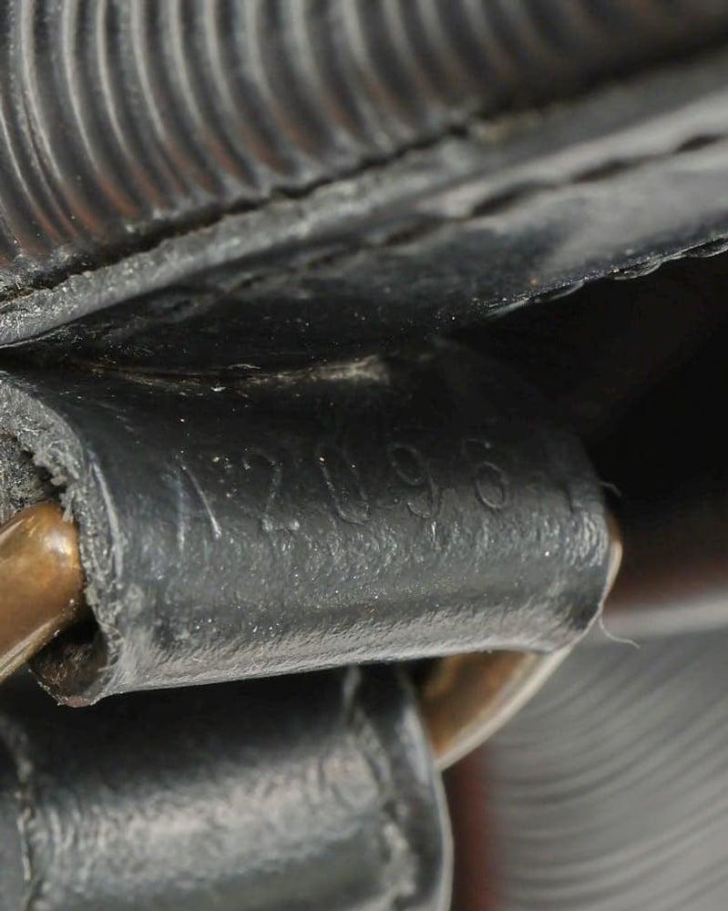 32531_c547f5154a_file-full