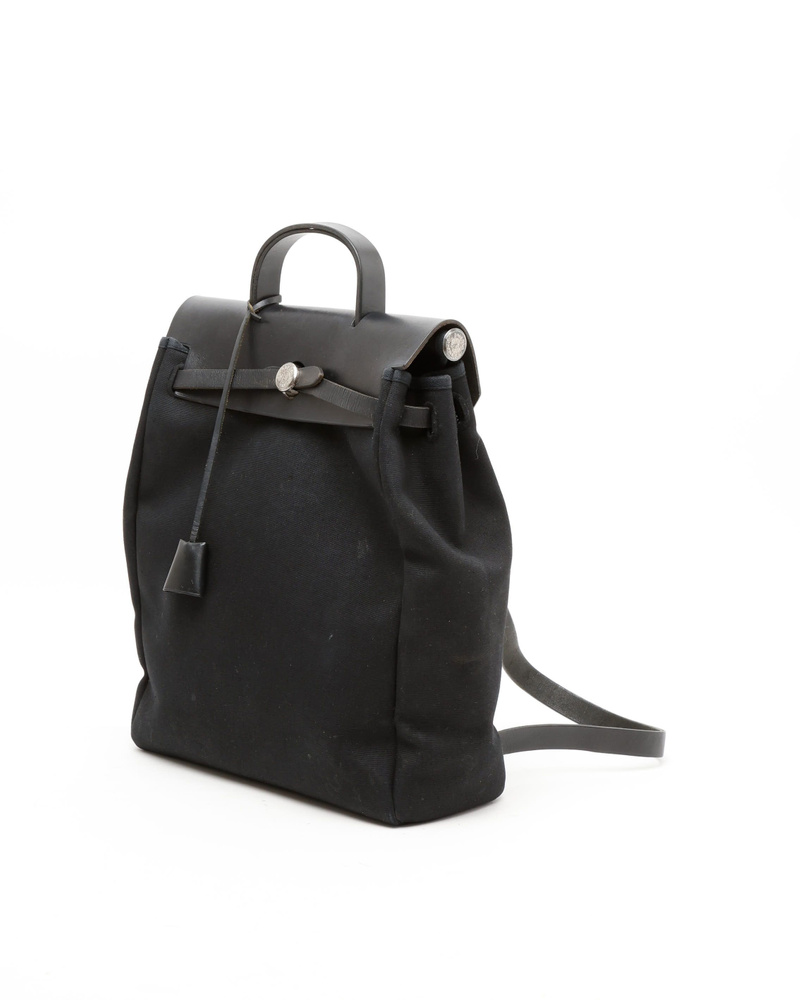 32557_f717662252_file-full