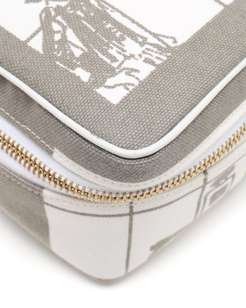 33740_672aaf4da5_file-full